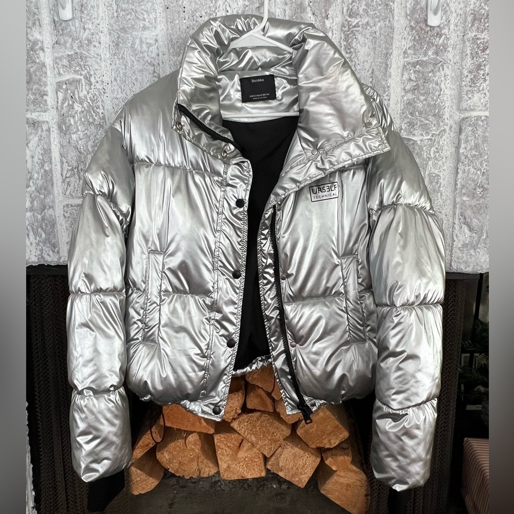 Silver Puffer Jacket - image 5